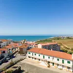 Apartment Tilli'n'joe's House Atouguia Da Baleia